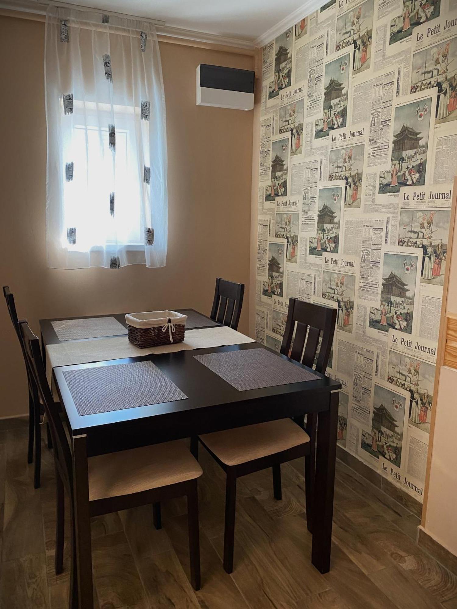 Kek Laguna Wellness Apartmanok Egerszalók Buitenkant foto